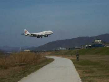 空港横