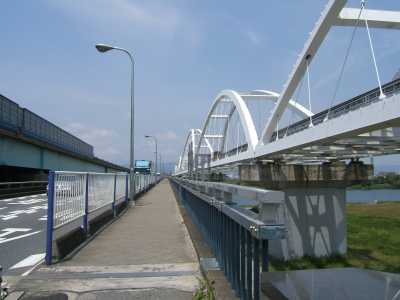 鳥飼大橋