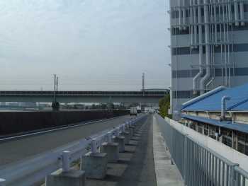 尼崎市高田(新幹線鉄橋)