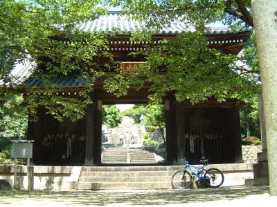 甲山大師(神呪寺)の仁王門