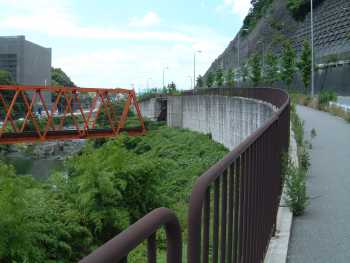 能勢電鉄の鉄橋とトンネル